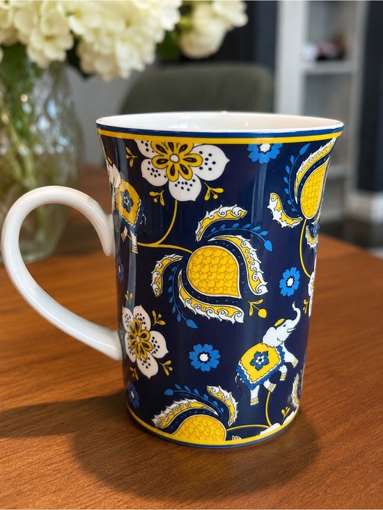 Vera Bradley Other - Vera Bradley Coffee Tea Mug Elephants & Flowers Blue Yellow